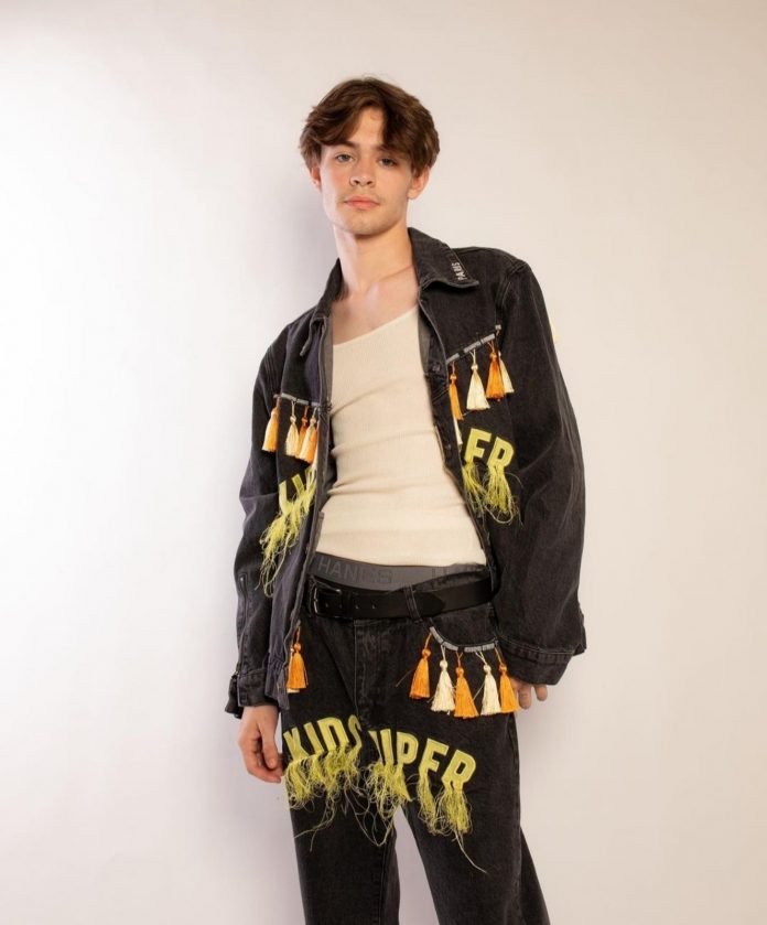 Anthony Reeves Featured