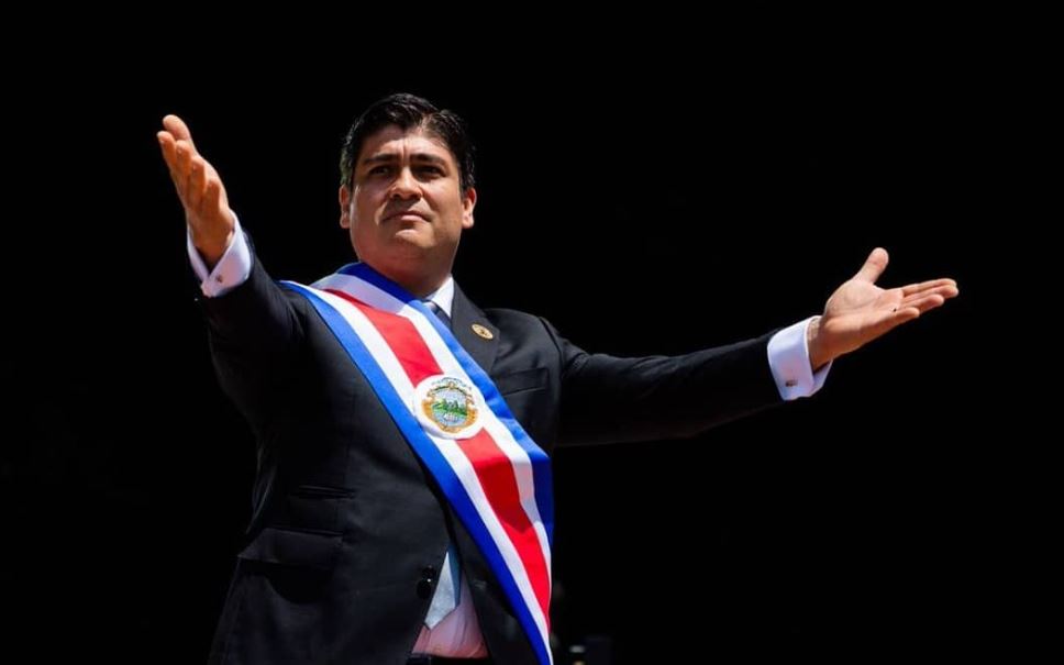 Carlos Alvarado