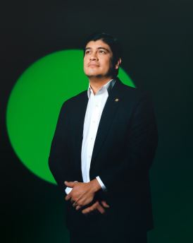 Carlos Alvarado