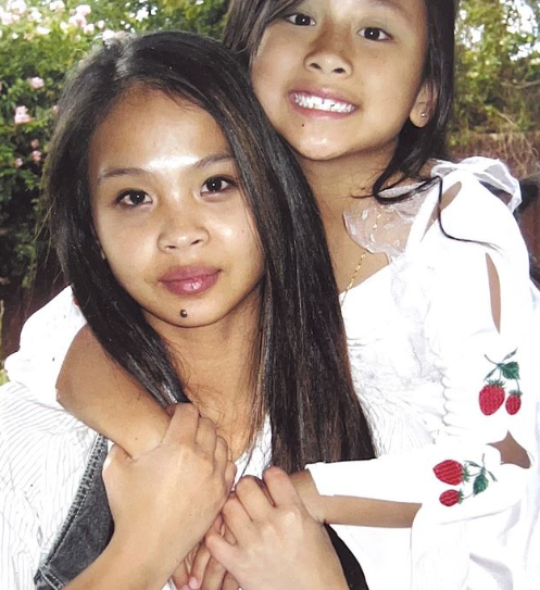 reyanna cuevas with her mom